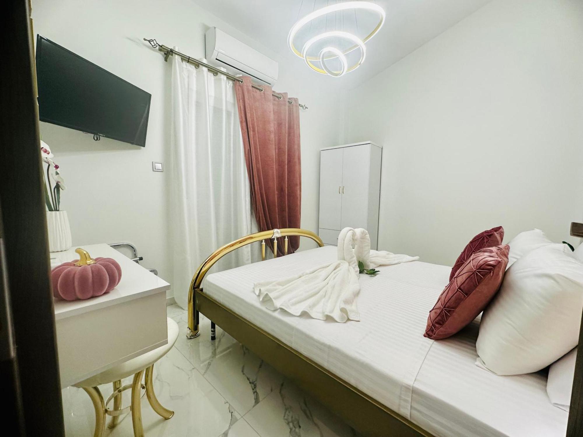 City And Ocean Luxury Apartment Preveza Buitenkant foto