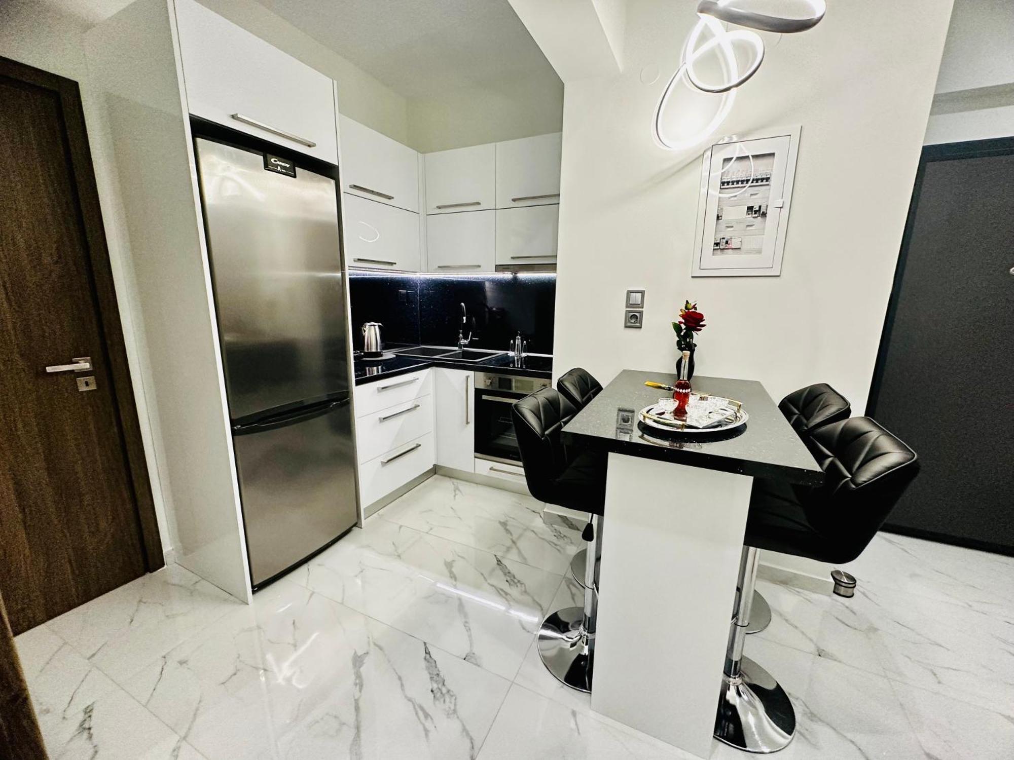 City And Ocean Luxury Apartment Preveza Buitenkant foto