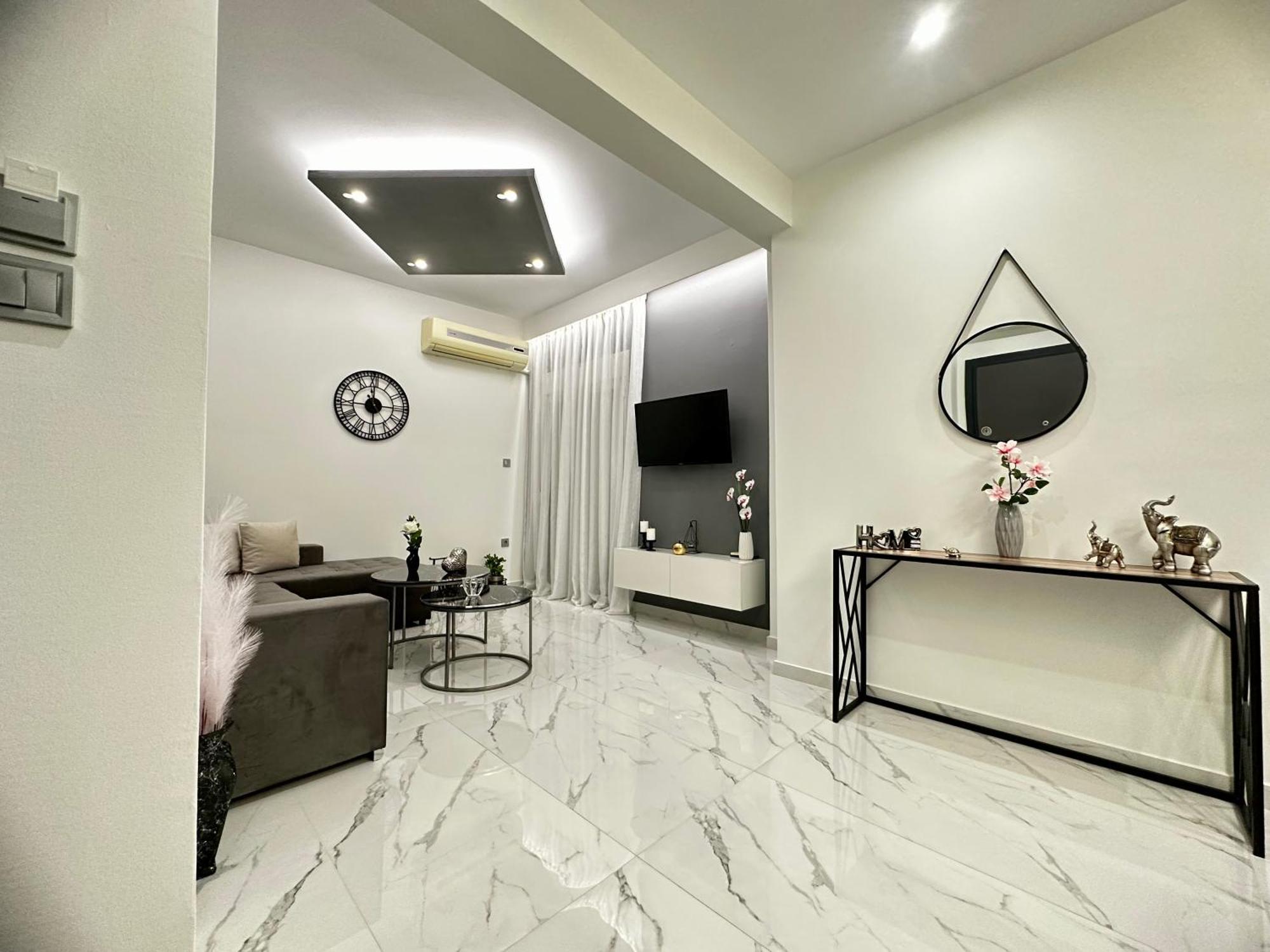 City And Ocean Luxury Apartment Preveza Buitenkant foto