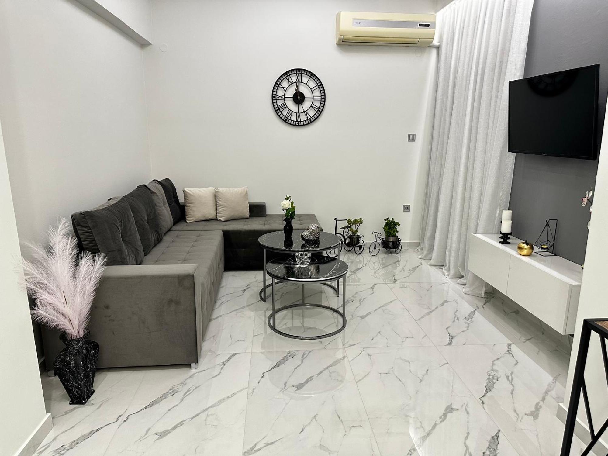 City And Ocean Luxury Apartment Preveza Buitenkant foto